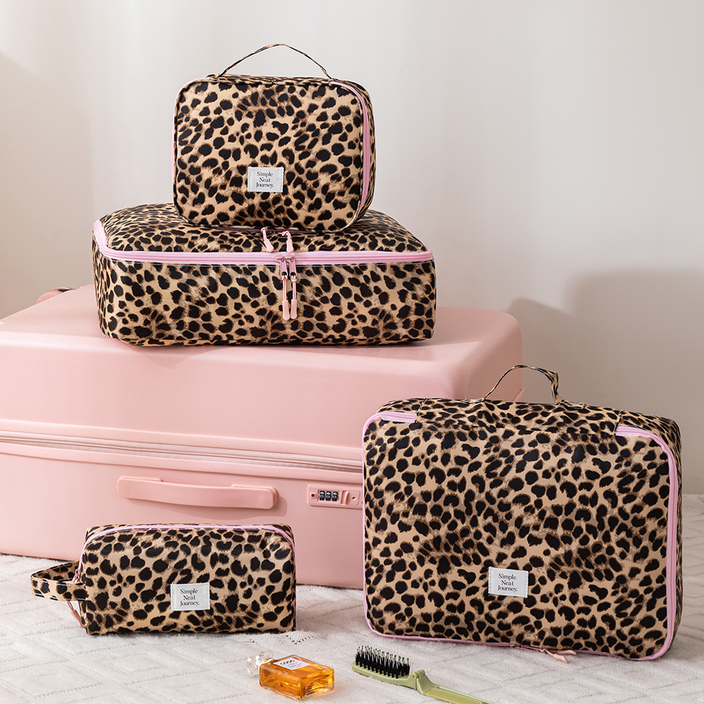 Leopard Makeup Bag Toiletry Cl - đánh giá và giá Travel Accessories Toiletry Bag